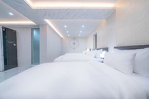 Gwangan Stay Hotel
