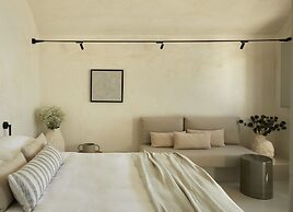 Atoles Retreat