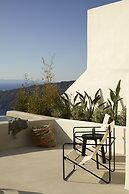 Atoles Retreat