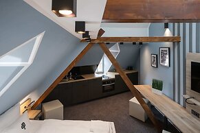 Oldtown Studios by dasPaul