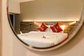 Tour De Phuket Hotel