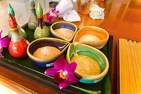 Tour De Phuket Hotel