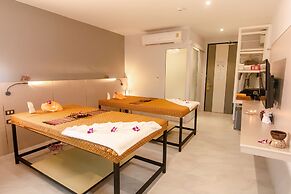 Tour De Phuket Hotel