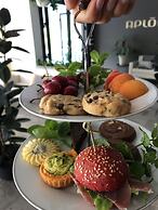 HOTEL APLO - BREAKFAST EXPERIENCE