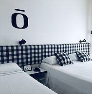 HOTEL APLO - BREAKFAST EXPERIENCE