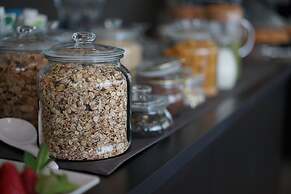 HOTEL APLO - BREAKFAST EXPERIENCE