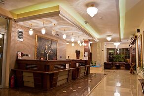 Hill Hotel