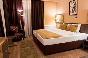 Hill Hotel