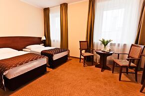 Korel Hotel