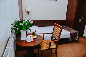 Korel Hotel