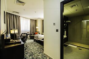 The Royal Riviera Hotel