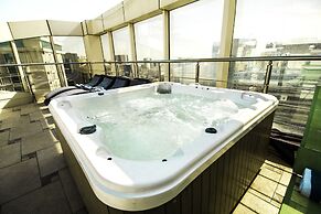 The Royal Riviera Hotel