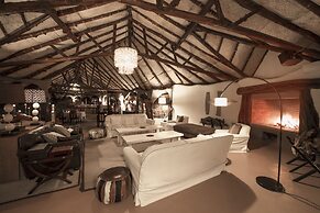 Olarro Lodge