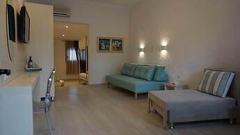 Ariadni Blue Hotel