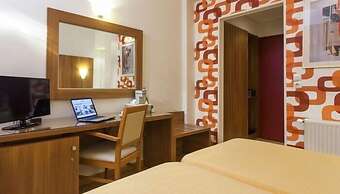 Leto Boutique Hotel