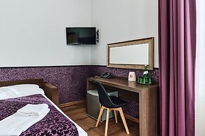 Hotel Pension Baron am Schottentor