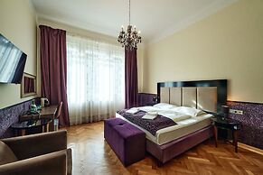 Hotel Pension Baron am Schottentor