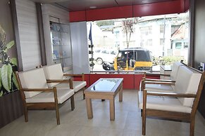 Hotel Preethi Palace