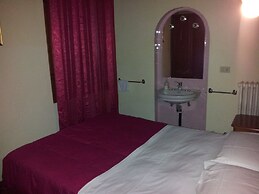 Hotel Casa Linger