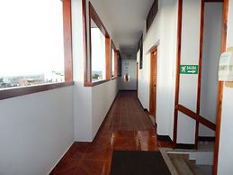 Hotel Los Algarrobos