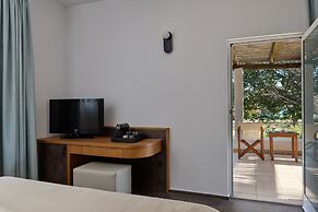Hydra Beach Resort