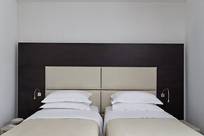 Hydra Beach Resort