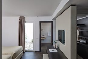 Hydra Beach Resort