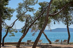 Hydra Beach Resort