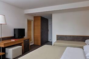 Hydra Beach Resort