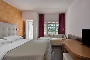 Hydra Beach Resort