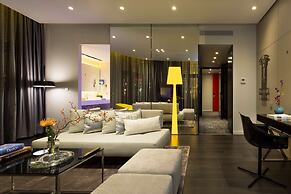art'otel Amsterdam powered by Radisson Hotels