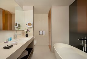 art'otel Amsterdam powered by Radisson Hotels