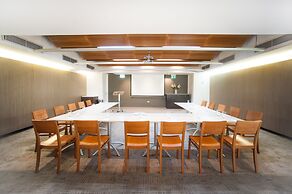 Ramada Hotel & Suites Sydney Cabramatta
