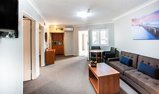 Ramada Hotel & Suites Sydney Cabramatta