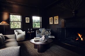 Links House