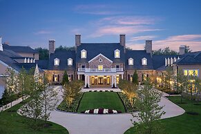 Salamander Resort And Spa