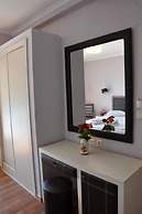 Elena Hotel