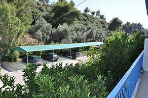 Elena Hotel