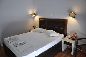 Elena Hotel