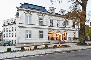 Hotel Red Baron