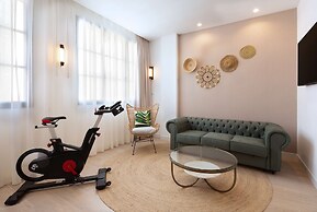 Atocha Hotel Madrid, Tapestry Collection by Hilton