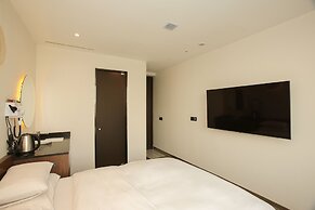 Hotel The Designers Hongdae