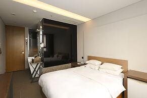 Hotel The Designers Hongdae