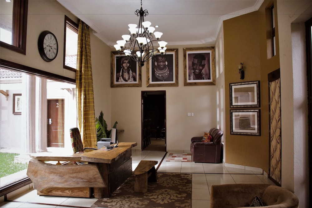 Zawadi House