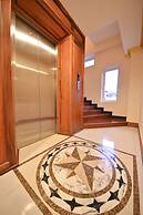 Golden House International Hotel