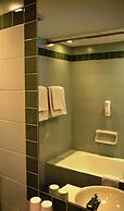 Athinais Hotel