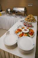 Athinais Hotel