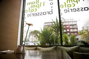 Athinais Hotel