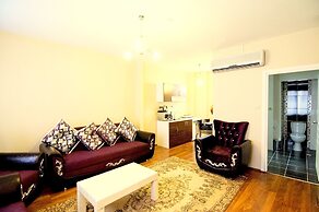 By Pera Suites