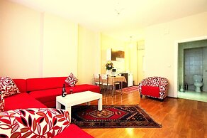 By Pera Suites